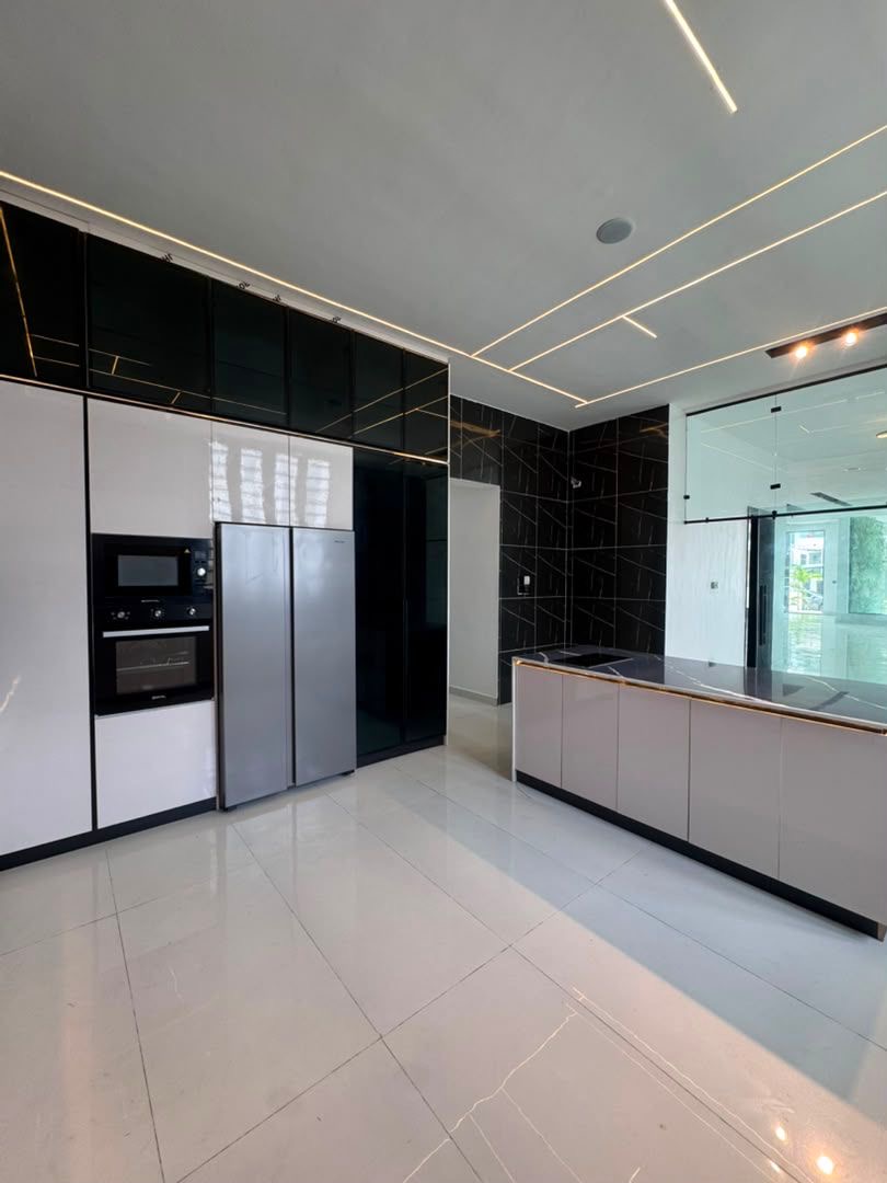 This home offers the perfect blend of comfort, elegance, security, and modern functionality in one of Lekki’s most desirable residential locations.