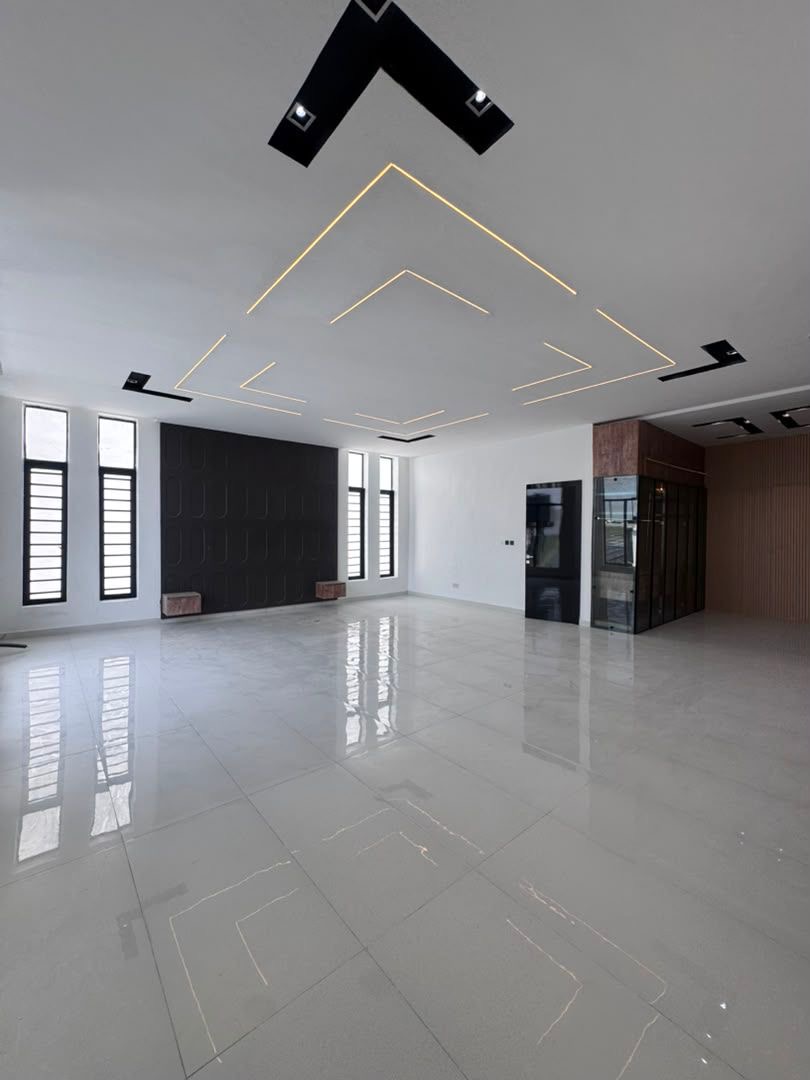 This home offers the perfect blend of comfort, elegance, security, and modern functionality in one of Lekki’s most desirable residential locations.