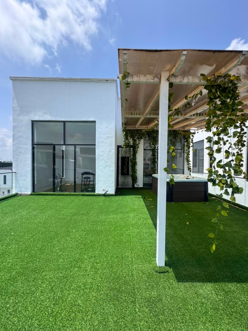 This home offers the perfect blend of comfort, elegance, security, and modern functionality in one of Lekki’s most desirable residential locations.