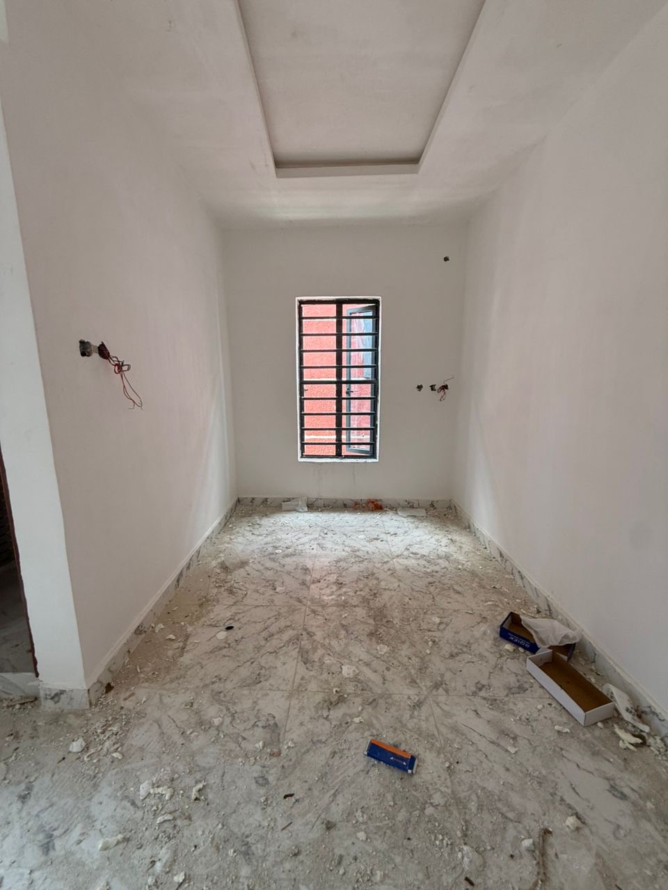 Looking for a modern home in a secure and serviced estate? This beautifully finished 4-bedroom terrace duplex offers comfort, functionality, and excellent value in one of Lekki’s most sought-after locations.