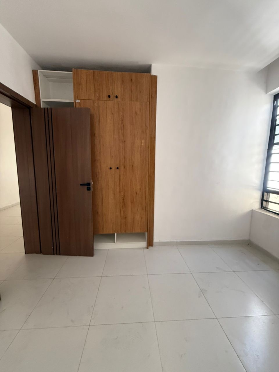🚨 JUST 1 UNIT LEFT! 🚨 A rare opportunity to own a beautifully finished detached home in a secure estate within one of Lekki’s most desirable residential locations.