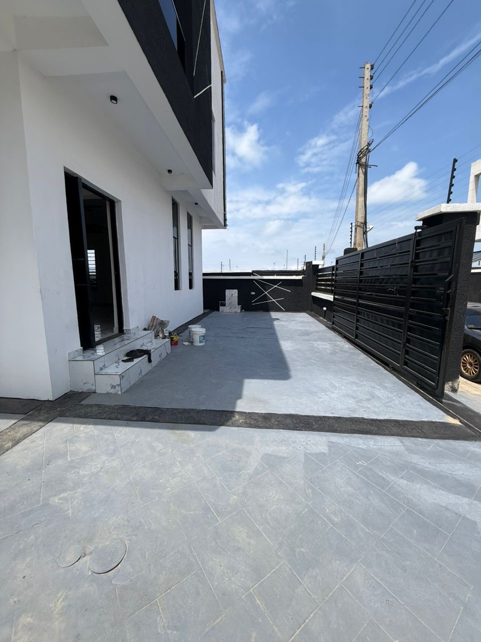 Whether you’re buying for your family or as an investment, this property offers excellent value, comfort, and long-term appreciation potential.