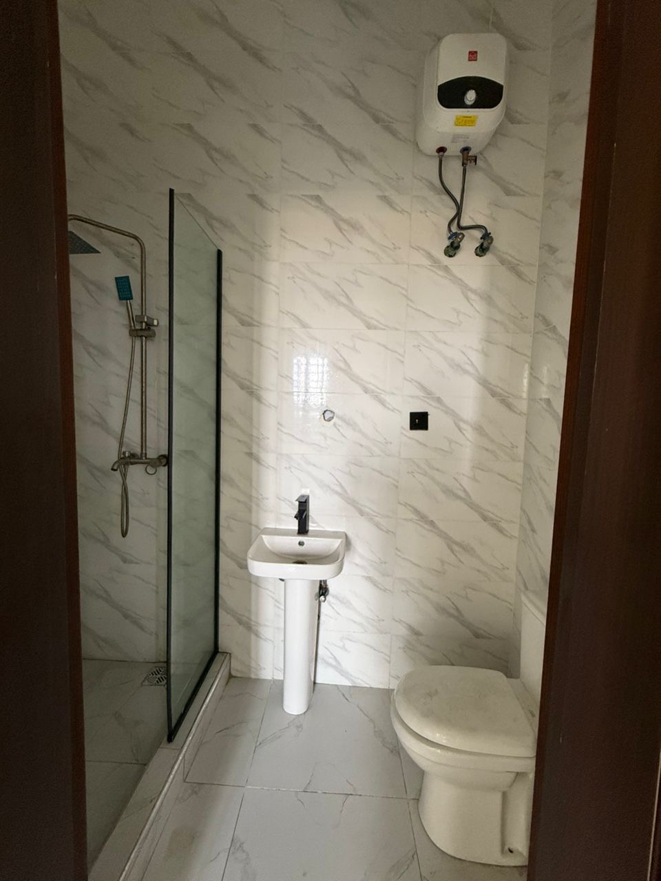 Whether you’re buying for your family or as an investment, this property offers excellent value, comfort, and long-term appreciation potential.