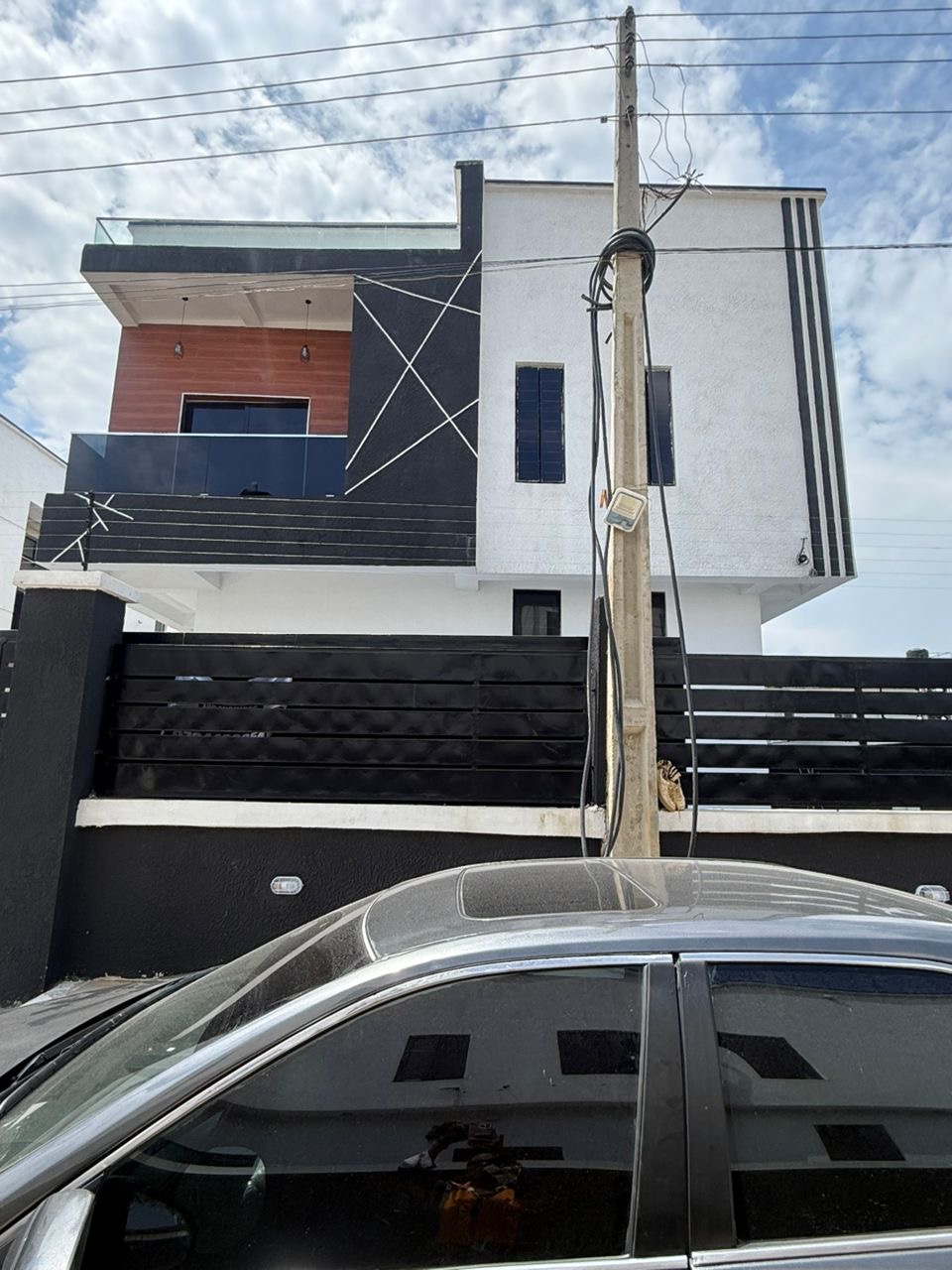 Whether you’re buying for your family or as an investment, this property offers excellent value, comfort, and long-term appreciation potential.