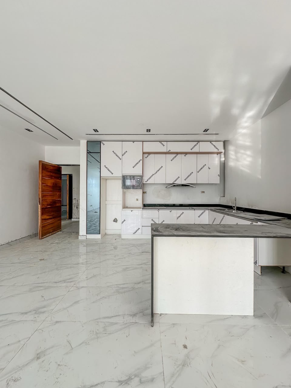 LUXURY APARTMENTS FOR SALE