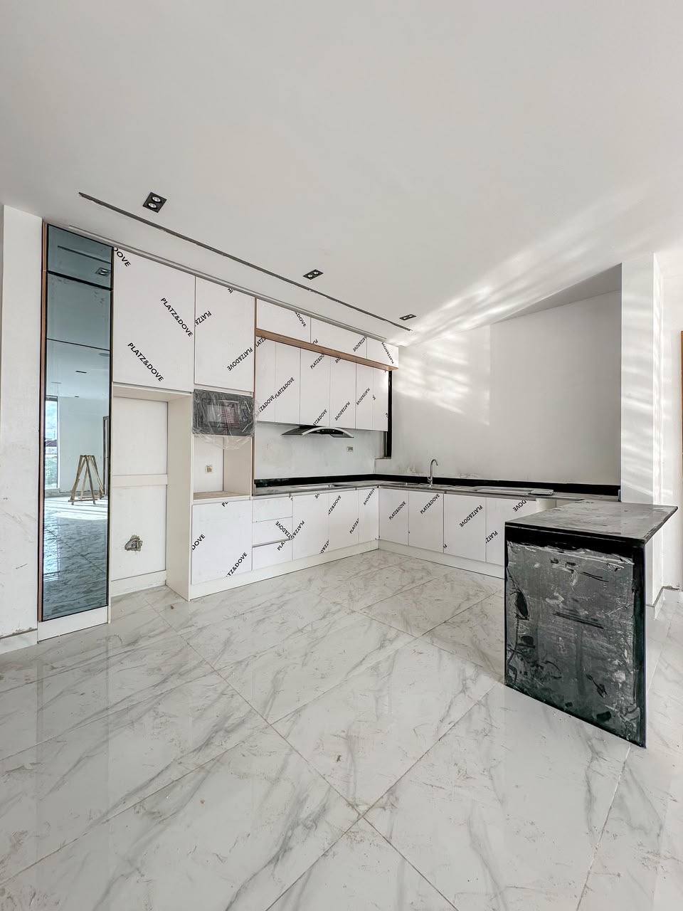 LUXURY APARTMENTS FOR SALE