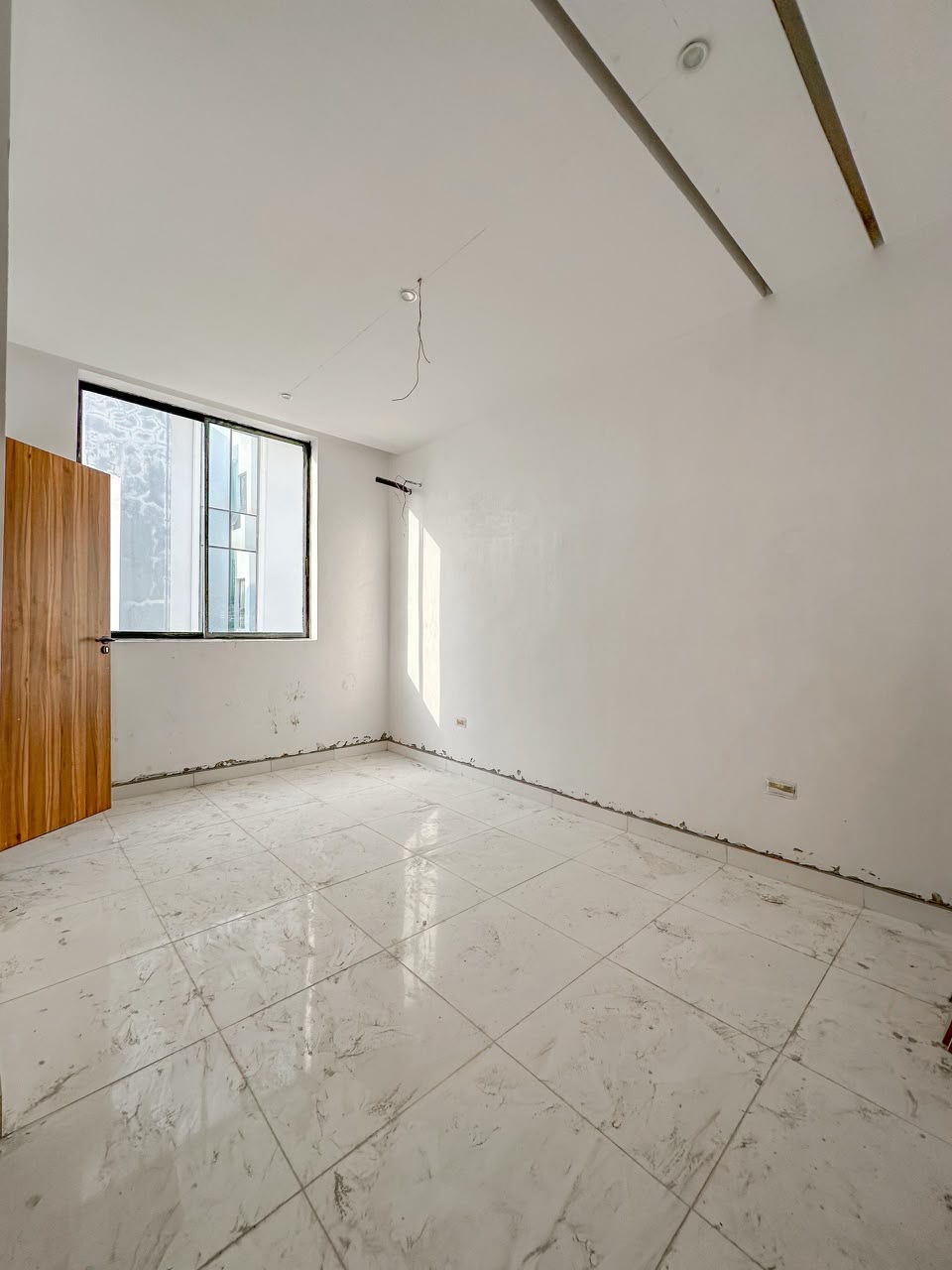 LUXURY APARTMENTS FOR SALE