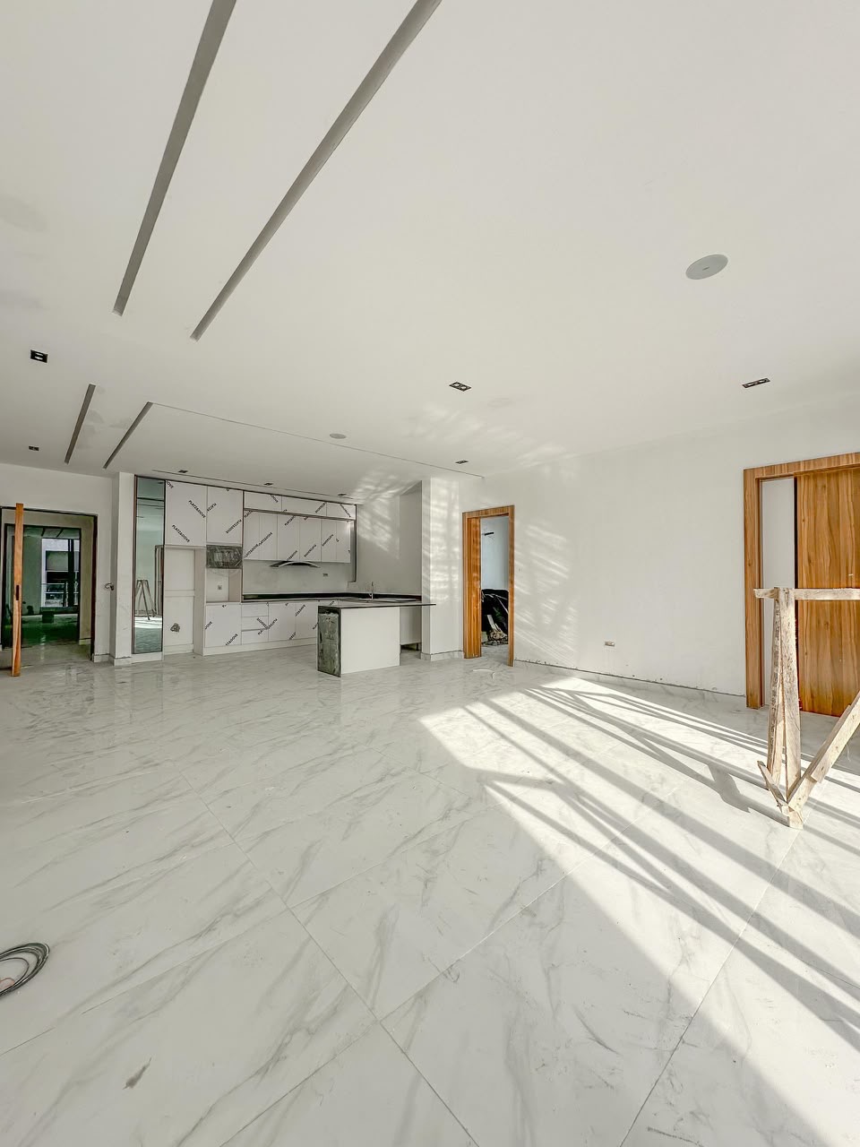 LUXURY APARTMENTS FOR SALE