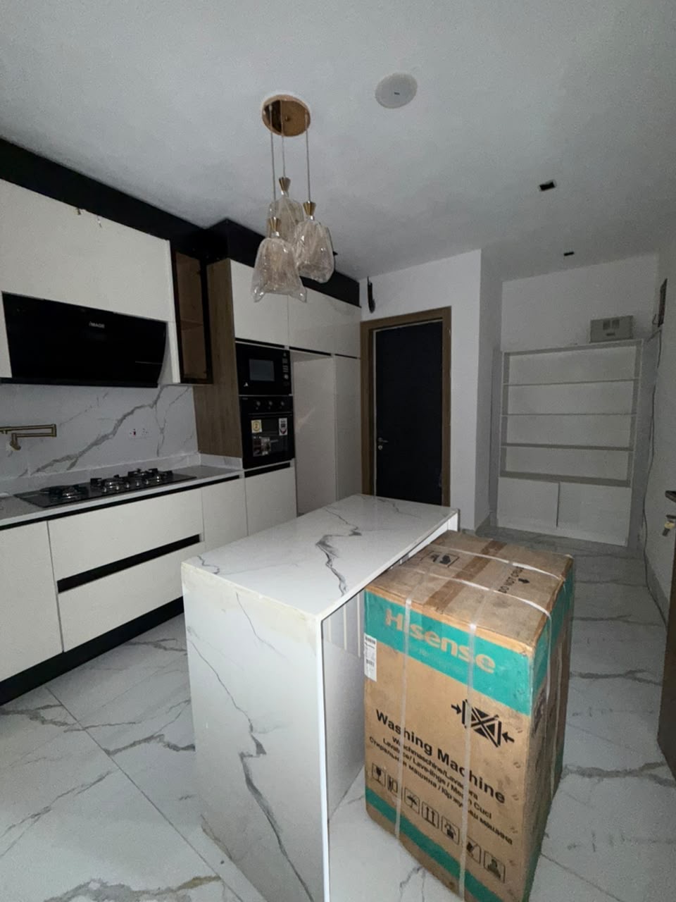 Own a beautifully designed 1 & 2 Bedroom apartment in one of Lekki’s most desirable neighborhoods. 