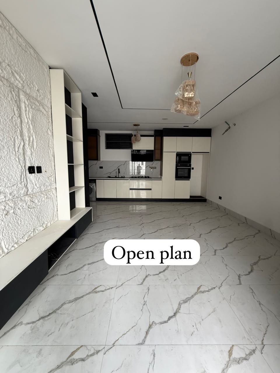 Own a beautifully designed 1 & 2 Bedroom apartment in one of Lekki’s most desirable neighborhoods. 