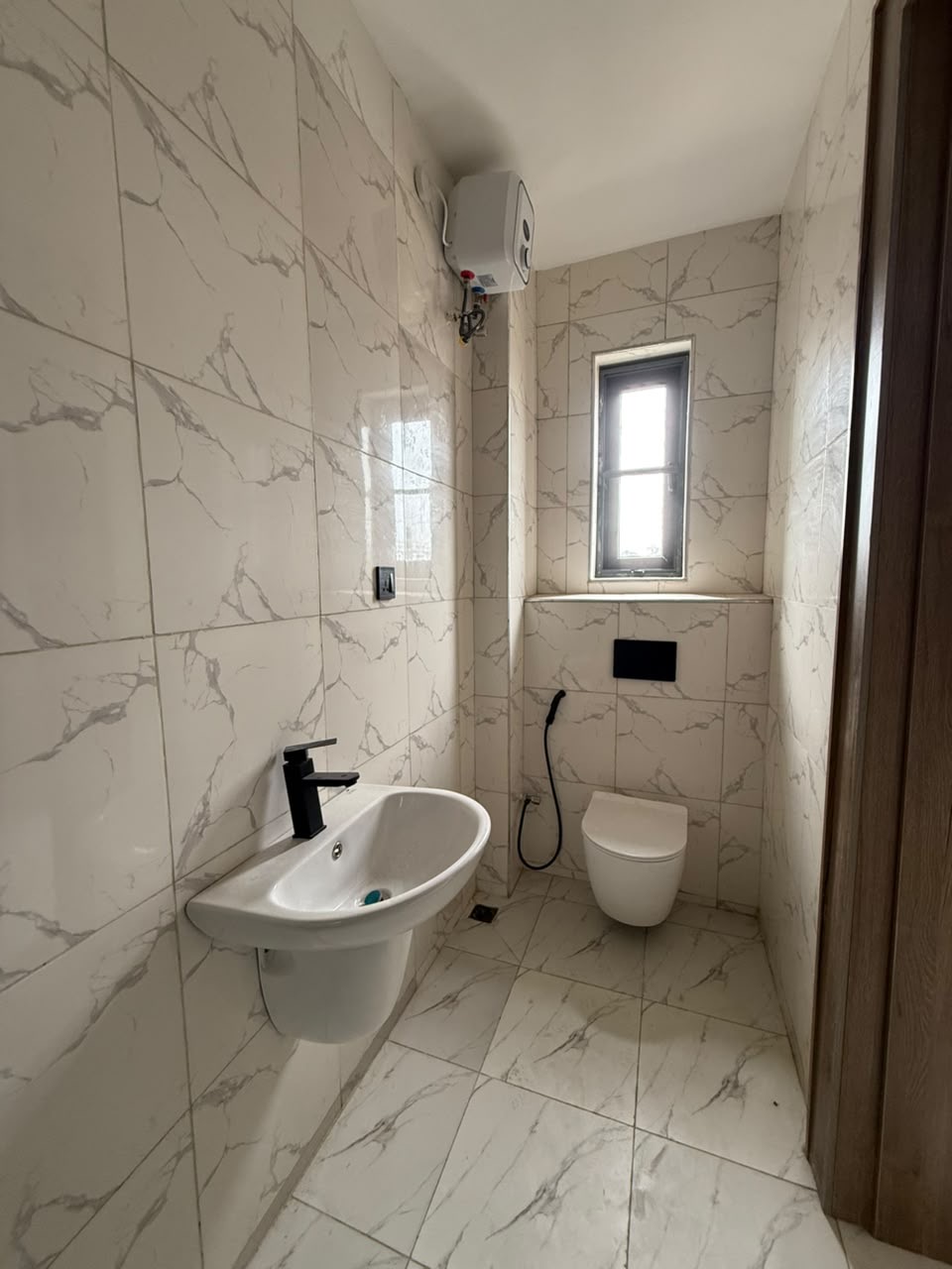 Own a beautifully designed 1 & 2 Bedroom apartment in one of Lekki’s most desirable neighborhoods. 