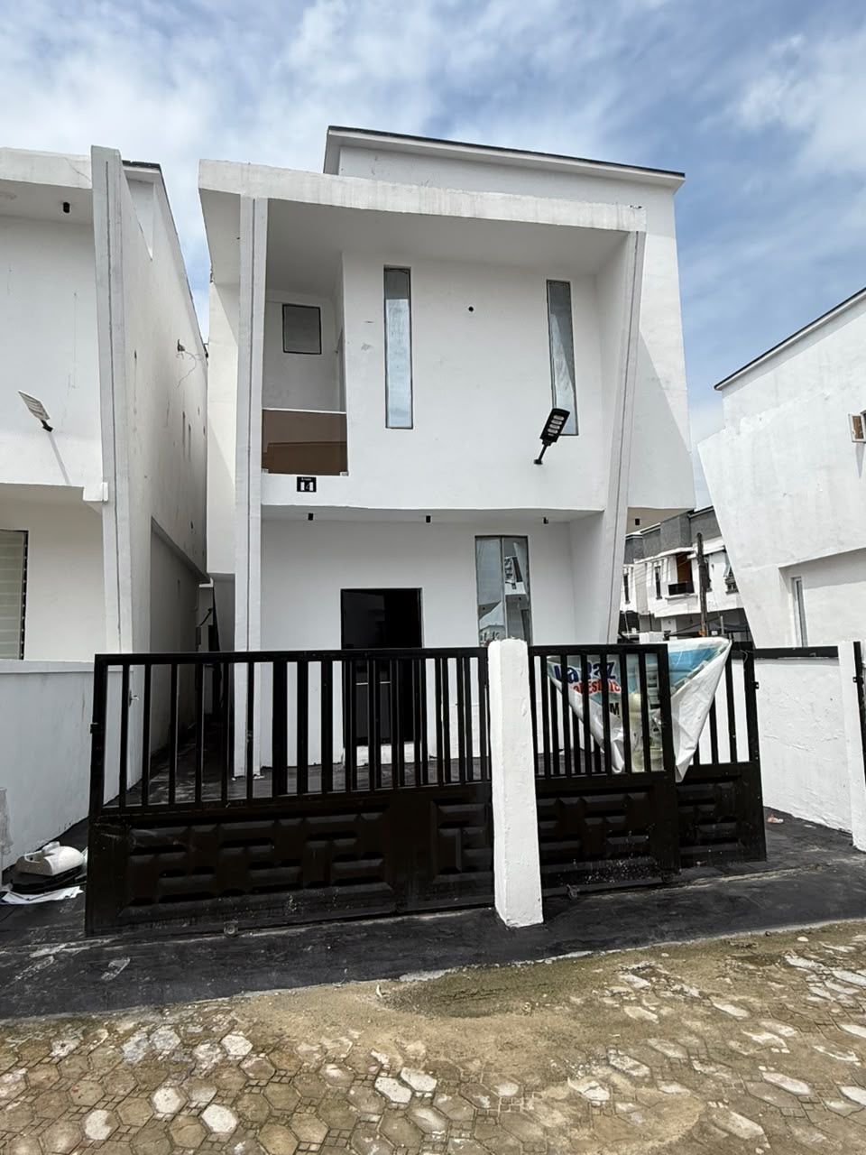 Own a beautifully crafted fully detached duplex in the heart of Ikota,