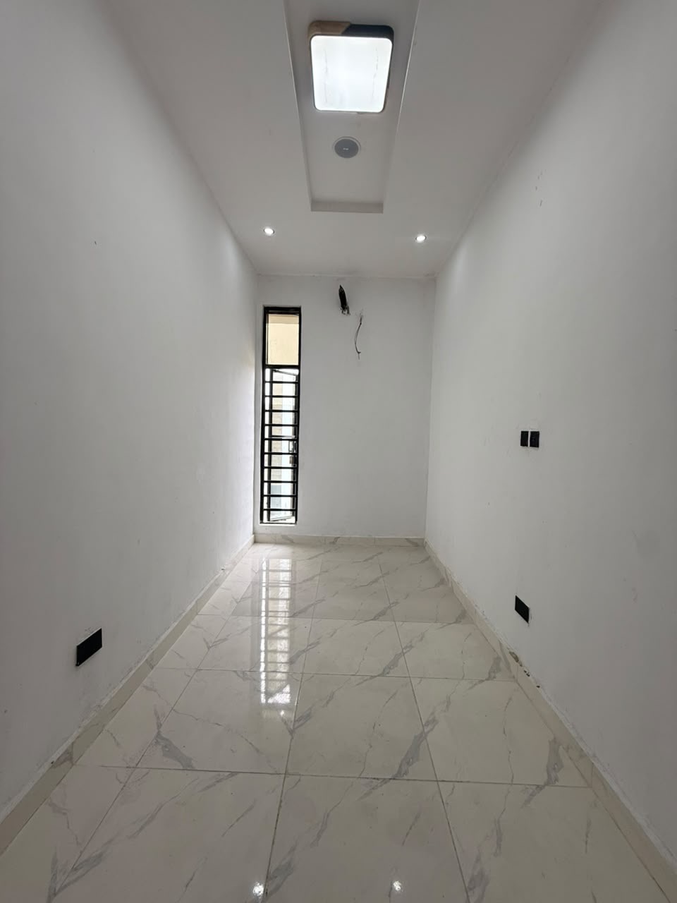 A brand-new home in a secure and well-connected part of Sangotedo. Pay and move-in