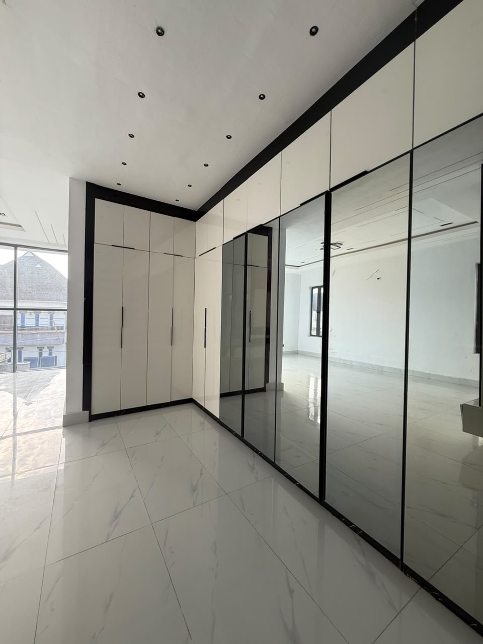 A brand-new family home in a secure and well-connected part of Sangotedo — ideal for comfortable living or long-term investment