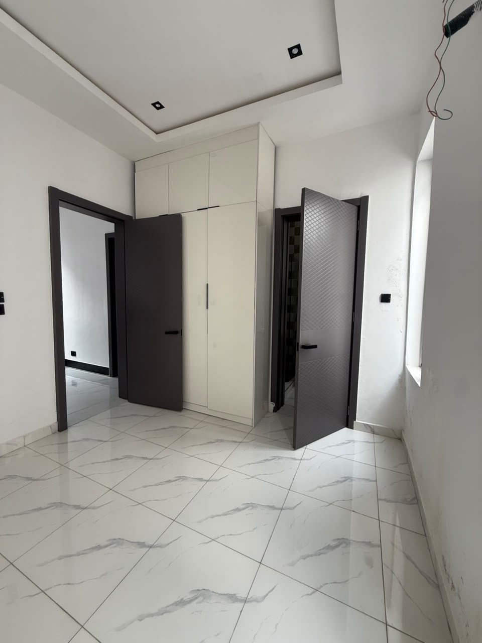 A brand-new family home in a secure and well-connected part of Sangotedo — ideal for comfortable living or long-term investment