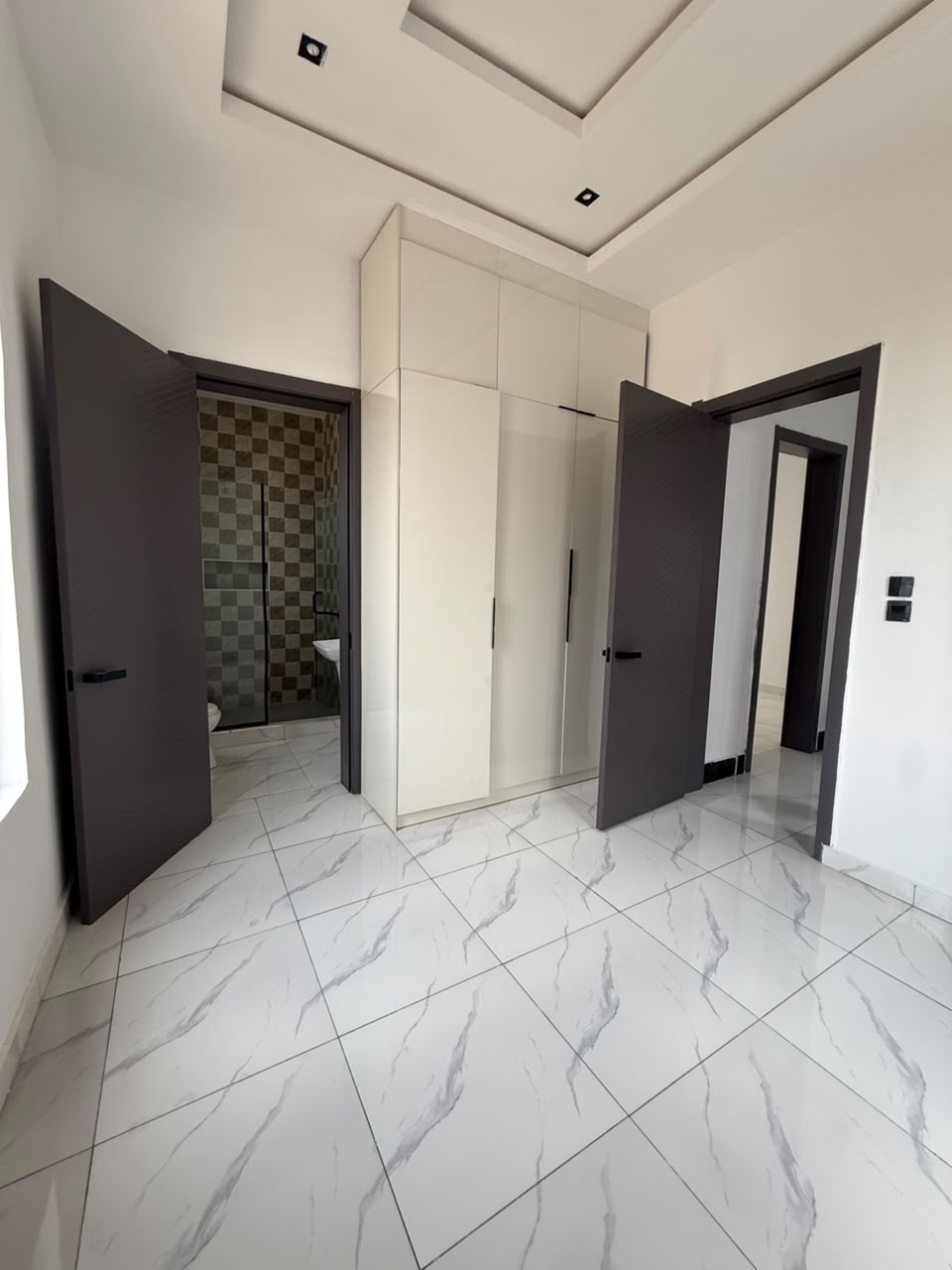 A brand-new family home in a secure and well-connected part of Sangotedo — ideal for comfortable living or long-term investment