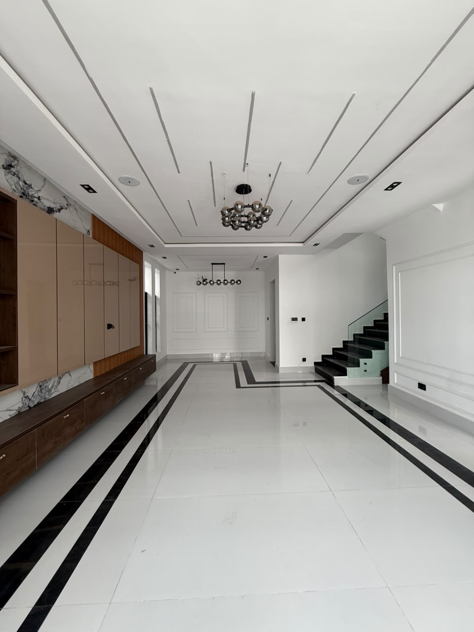 A premium home offering comfort, privacy, and modern convenience in one of Lekki’s sought-after residential locations.