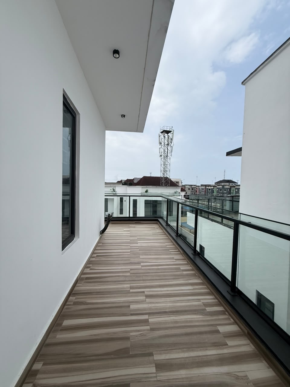 A premium home offering comfort, privacy, and modern convenience in one of Lekki’s sought-after residential locations.