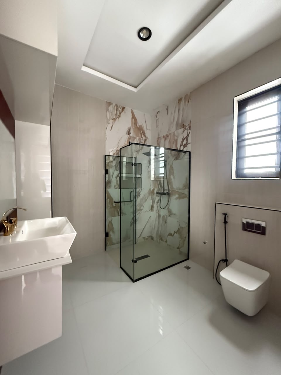 A premium home offering comfort, privacy, and modern convenience in one of Lekki’s sought-after residential locations.
