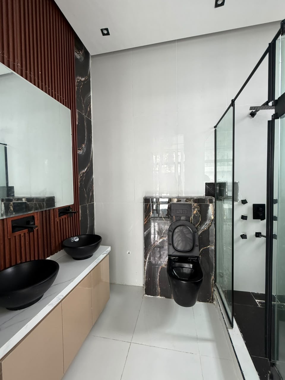 A beautifully designed contemporary home offering comfort, privacy, and modern living in a prime Chevron location.