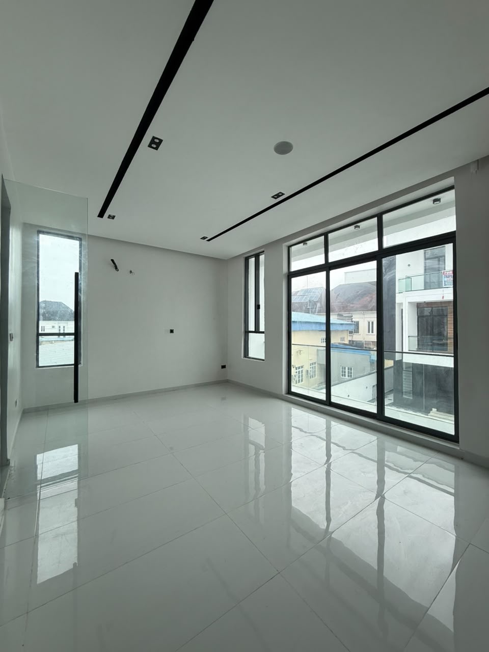 A beautifully designed contemporary home offering comfort, privacy, and modern living in a prime Chevron location.