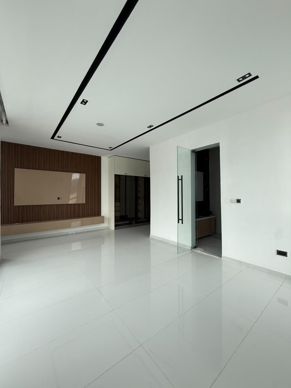 A beautifully designed contemporary home offering comfort, privacy, and modern living in a prime Chevron location.