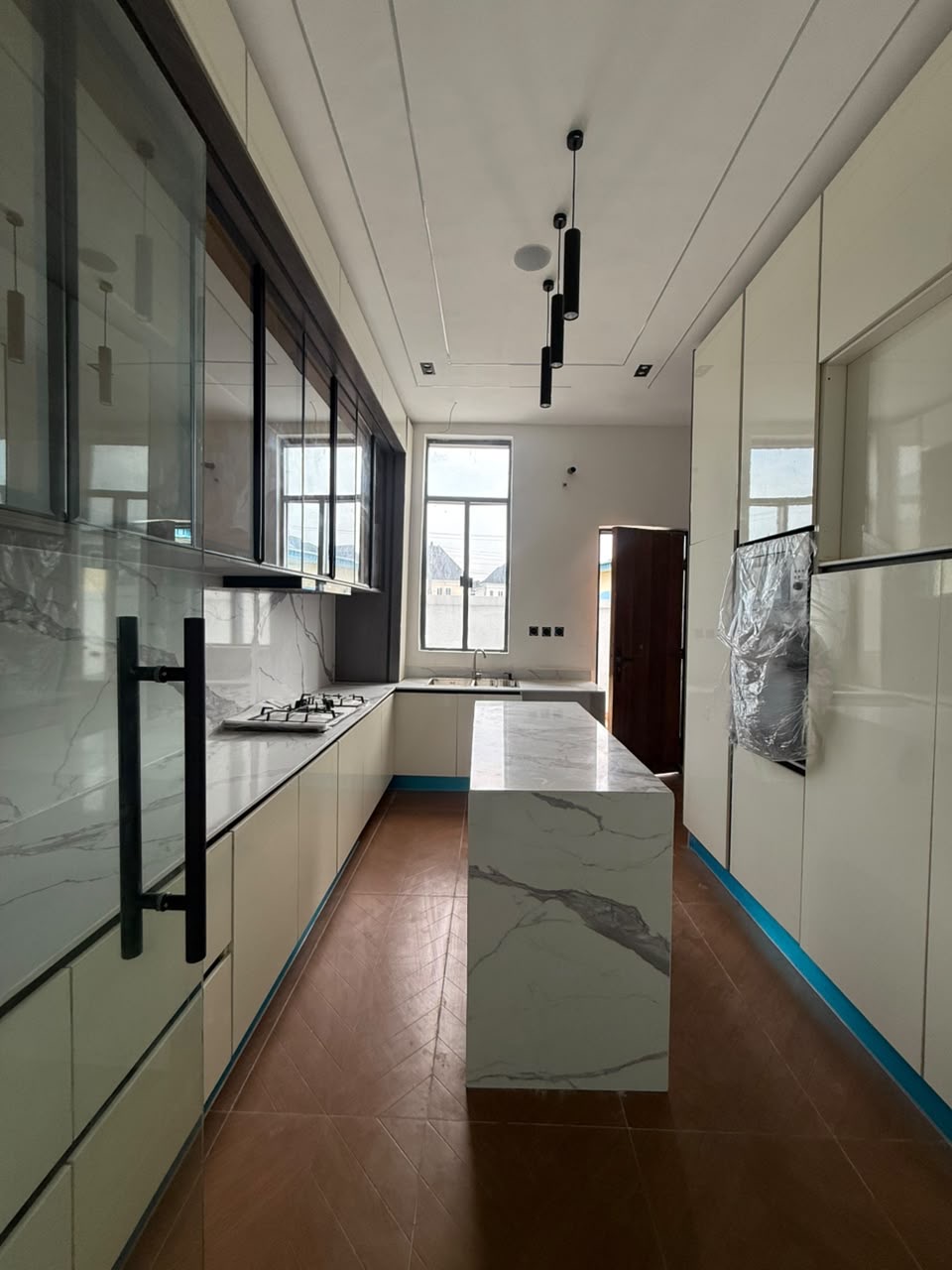 A beautifully designed contemporary home offering comfort, privacy, and modern living in a prime Chevron location.
