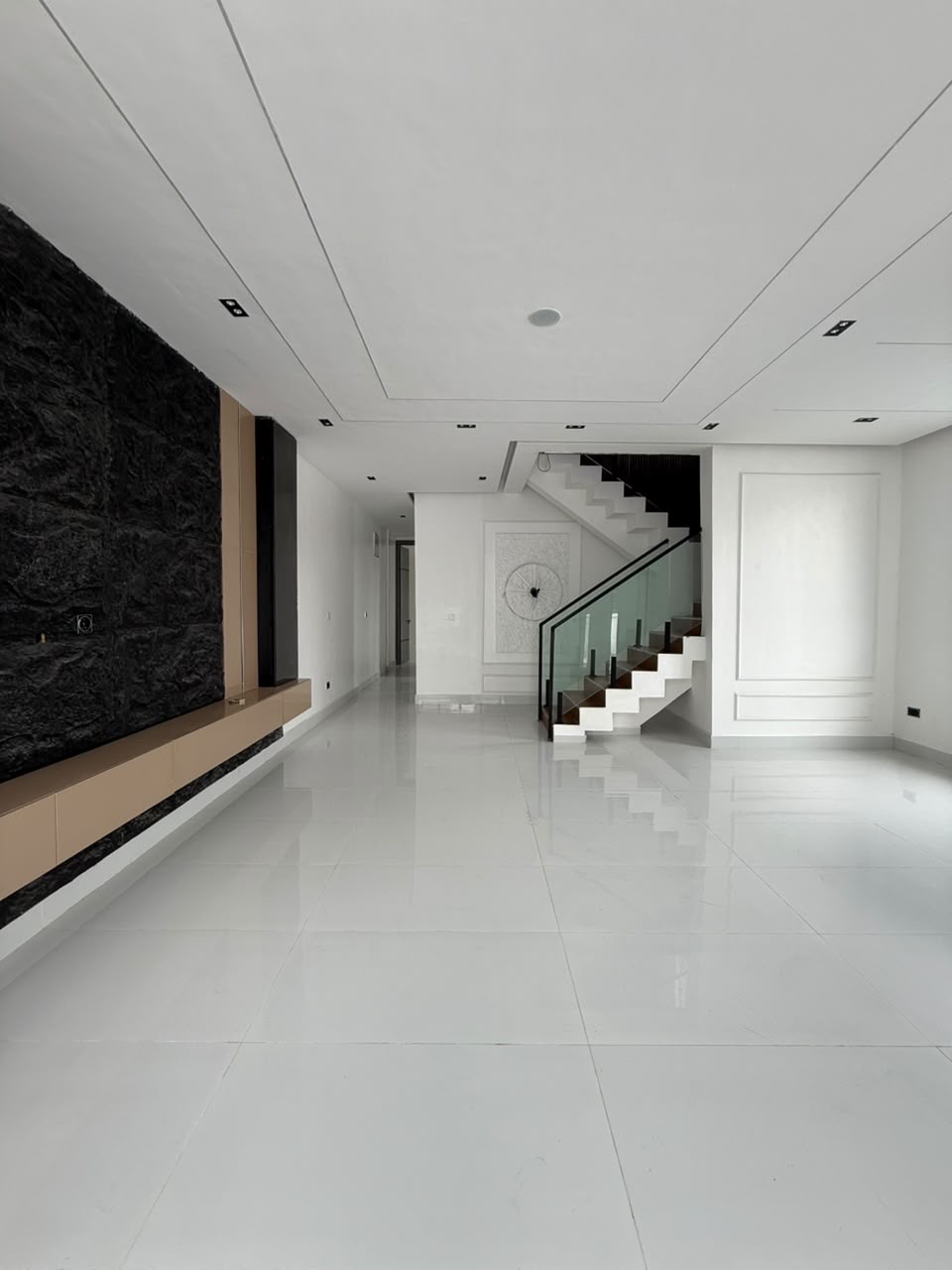 A beautifully designed contemporary home offering comfort, privacy, and modern living in a prime Chevron location.