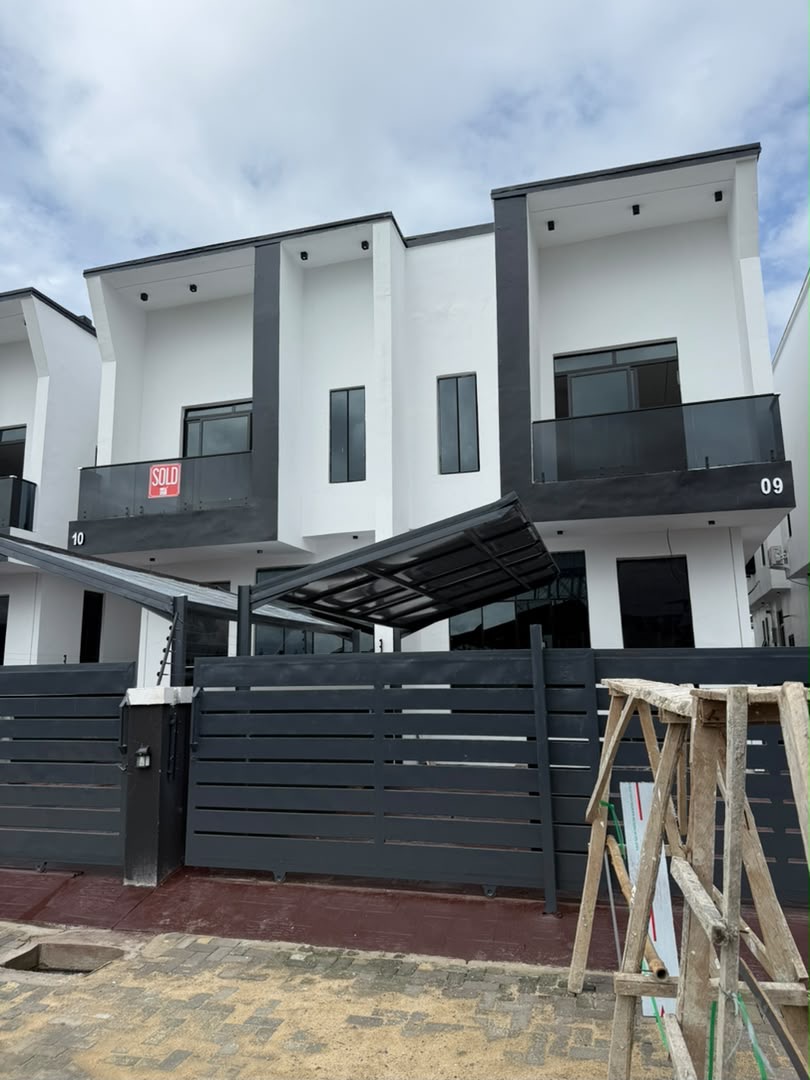 π‘ NEWLY BUILT 4-BEDROOM SEMI-DETACHED DUPLEX FOR SALE
