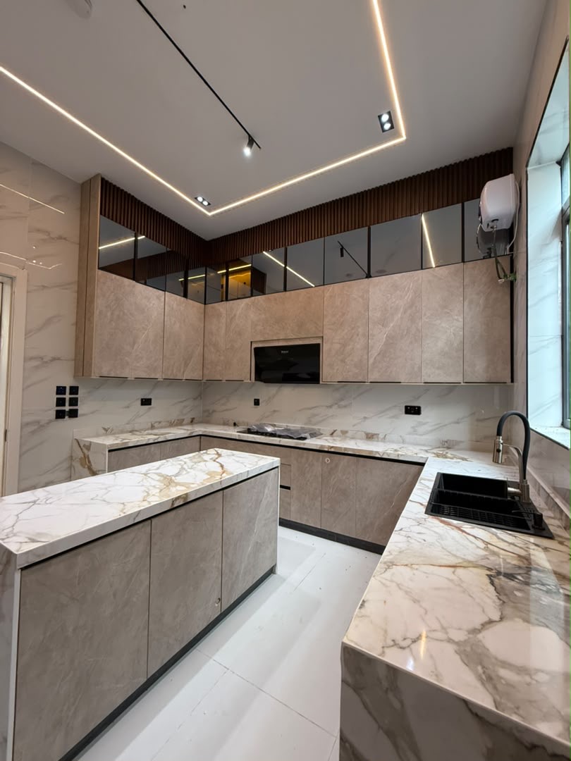 π‘ NEWLY BUILT 5-BEDROOM SEMI-DETACHED DUPLEX FOR SALE