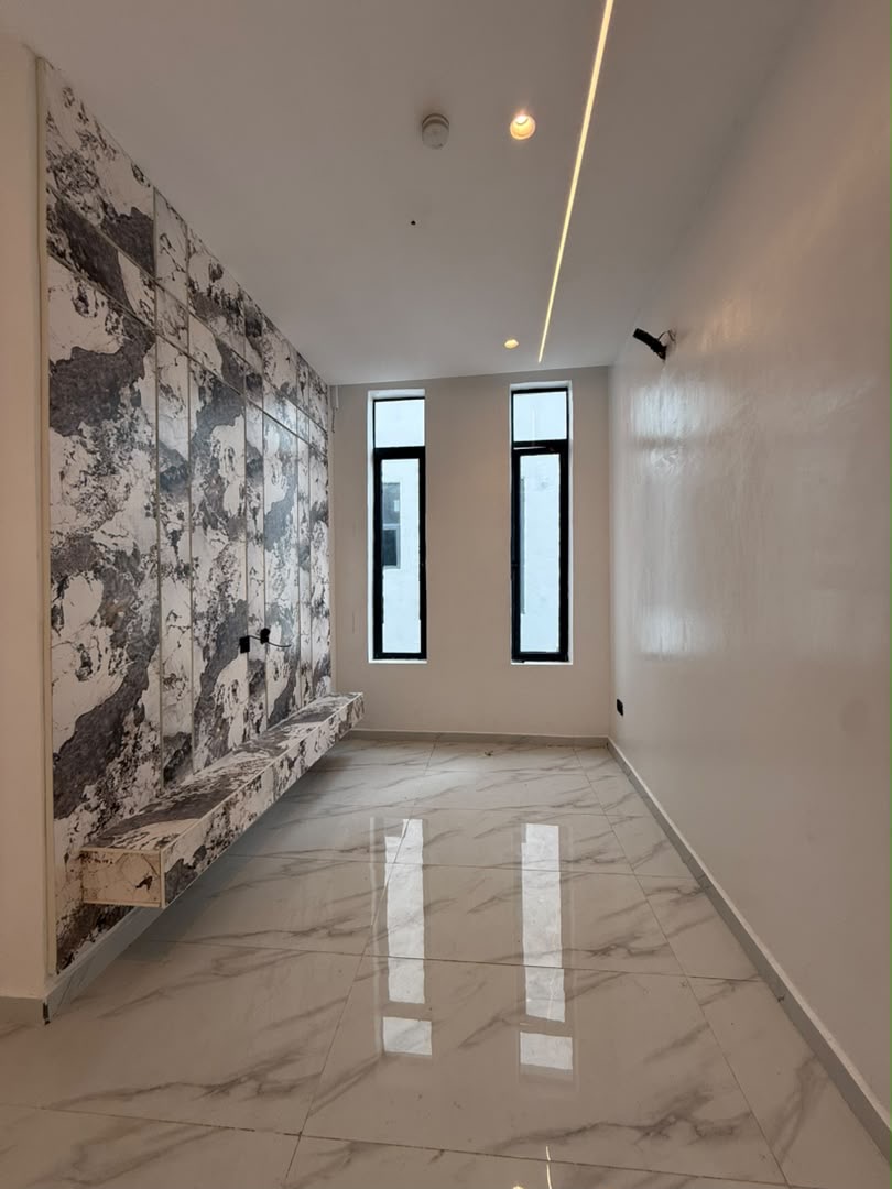 π‘ NEWLY BUILT 5-BEDROOM SEMI-DETACHED DUPLEX FOR SALE