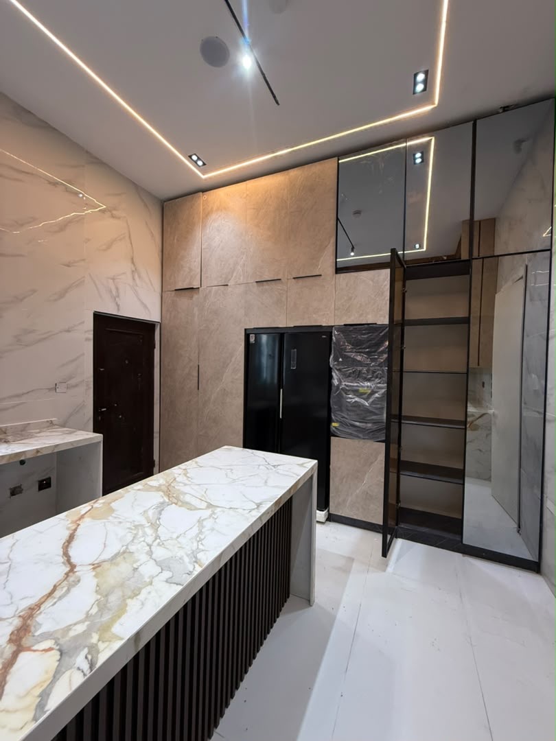 π‘ NEWLY BUILT 5-BEDROOM SEMI-DETACHED DUPLEX FOR SALE