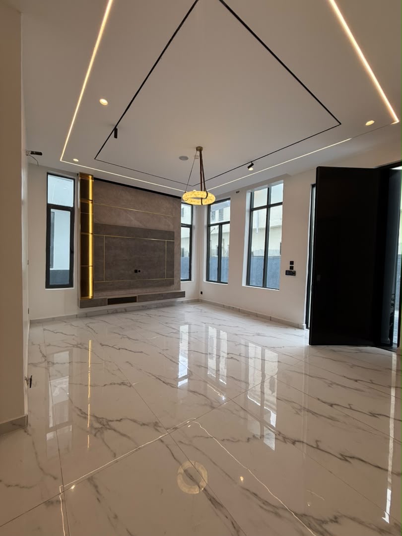 π‘ NEWLY BUILT 5-BEDROOM SEMI-DETACHED DUPLEX FOR SALE