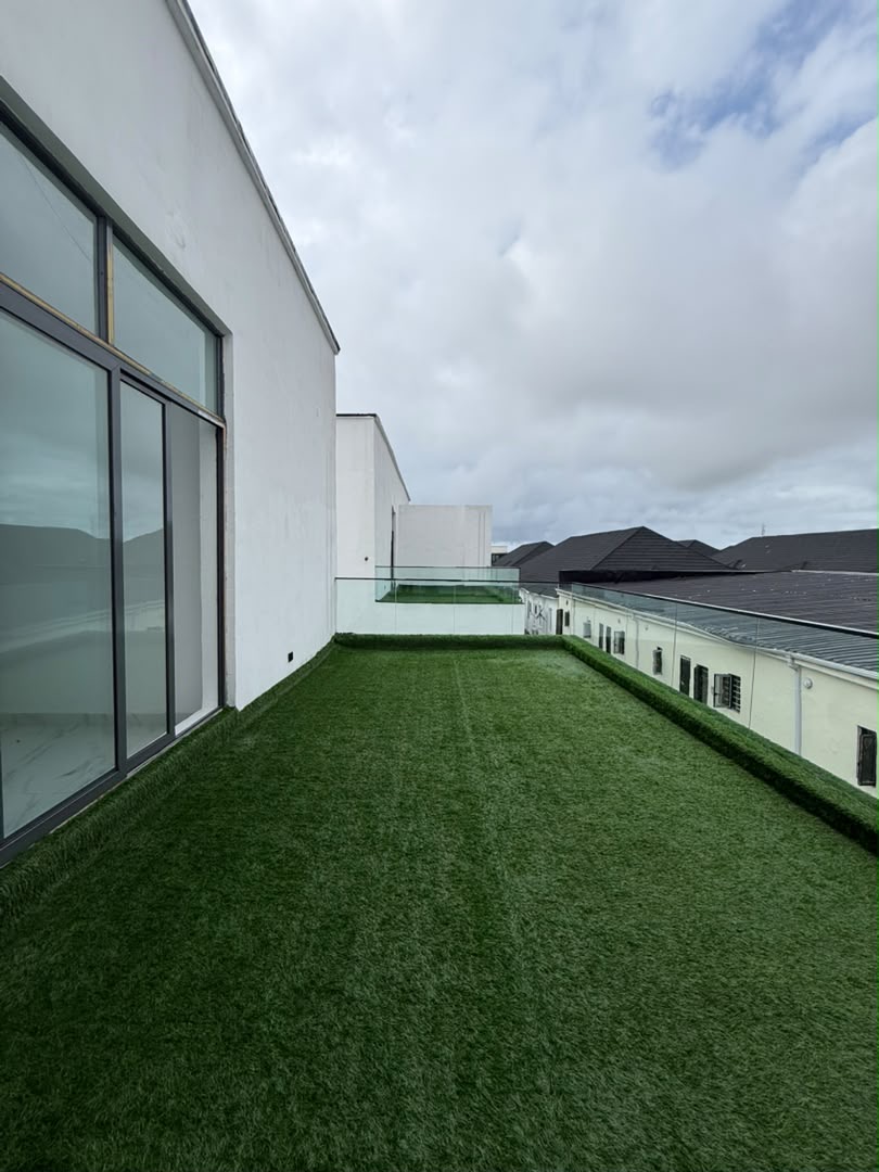 π‘ NEWLY BUILT 5-BEDROOM SEMI-DETACHED DUPLEX FOR SALE