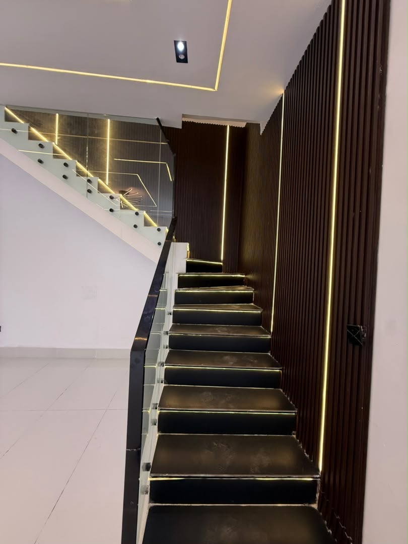 🏡 FOR SALE | 4-BEDROOM SEMI-DETACHED DUPLEX