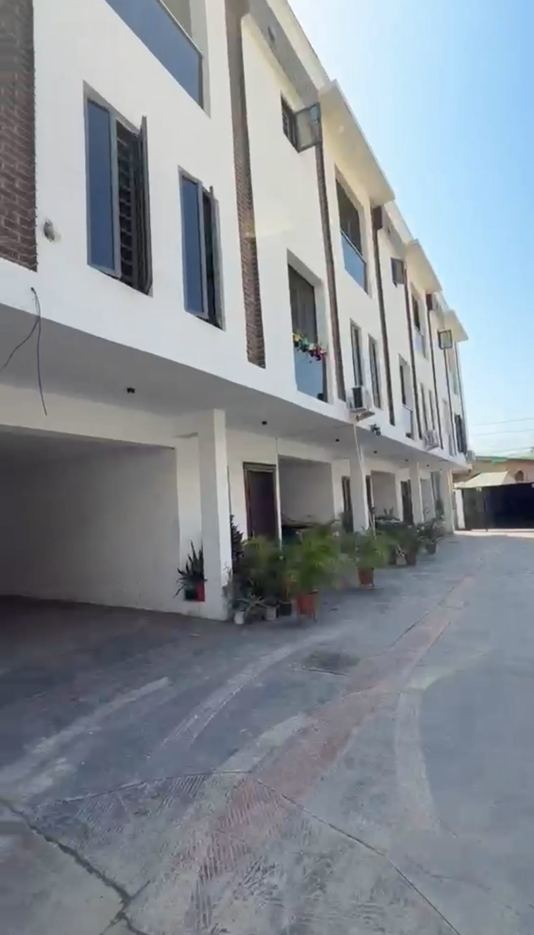 FOR RENT – Luxury 4-Bedroom House in Ikate, Lekki