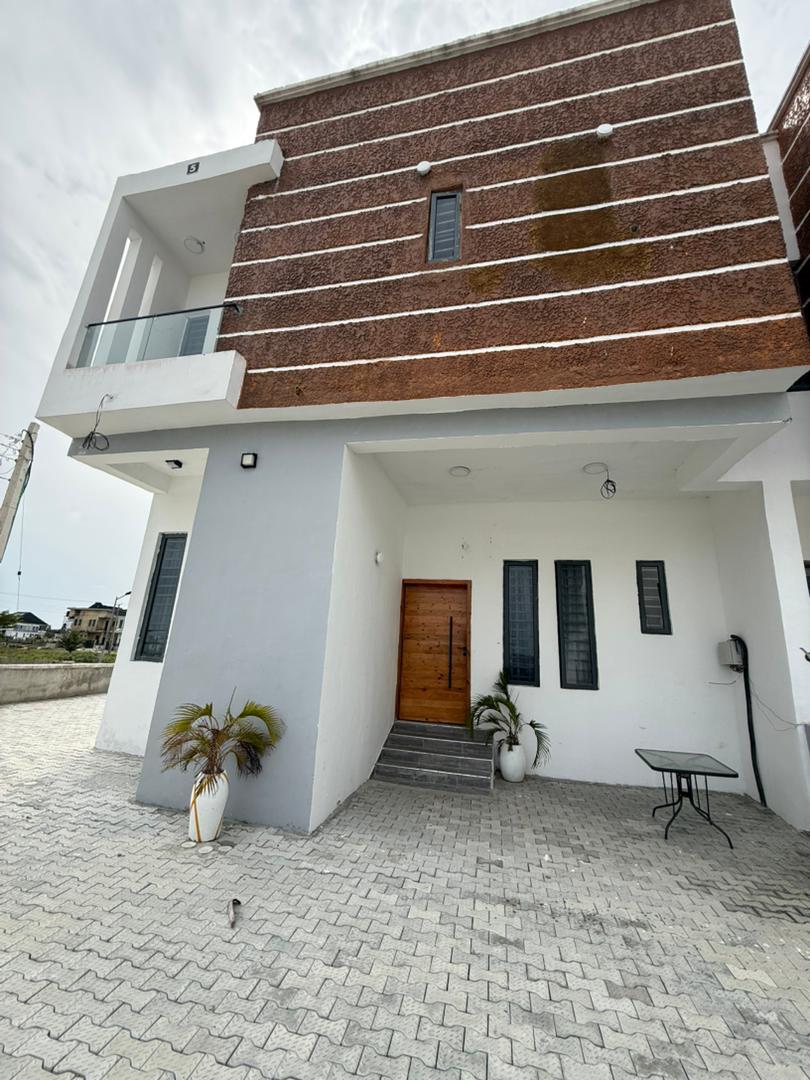 A 2 bedroom serviced apartment - Ikota Lekki