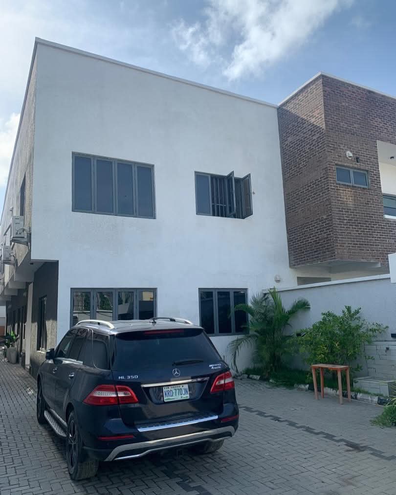 2bedroom apartment to let  - image 1