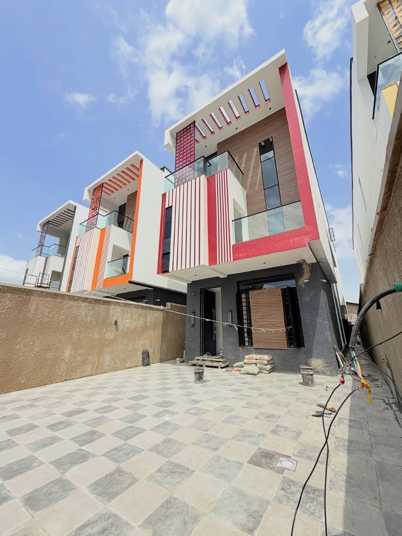 Newly built 4bedroom fully detached duplex with BQ - Adeniyi Jones Ikeja Lagos