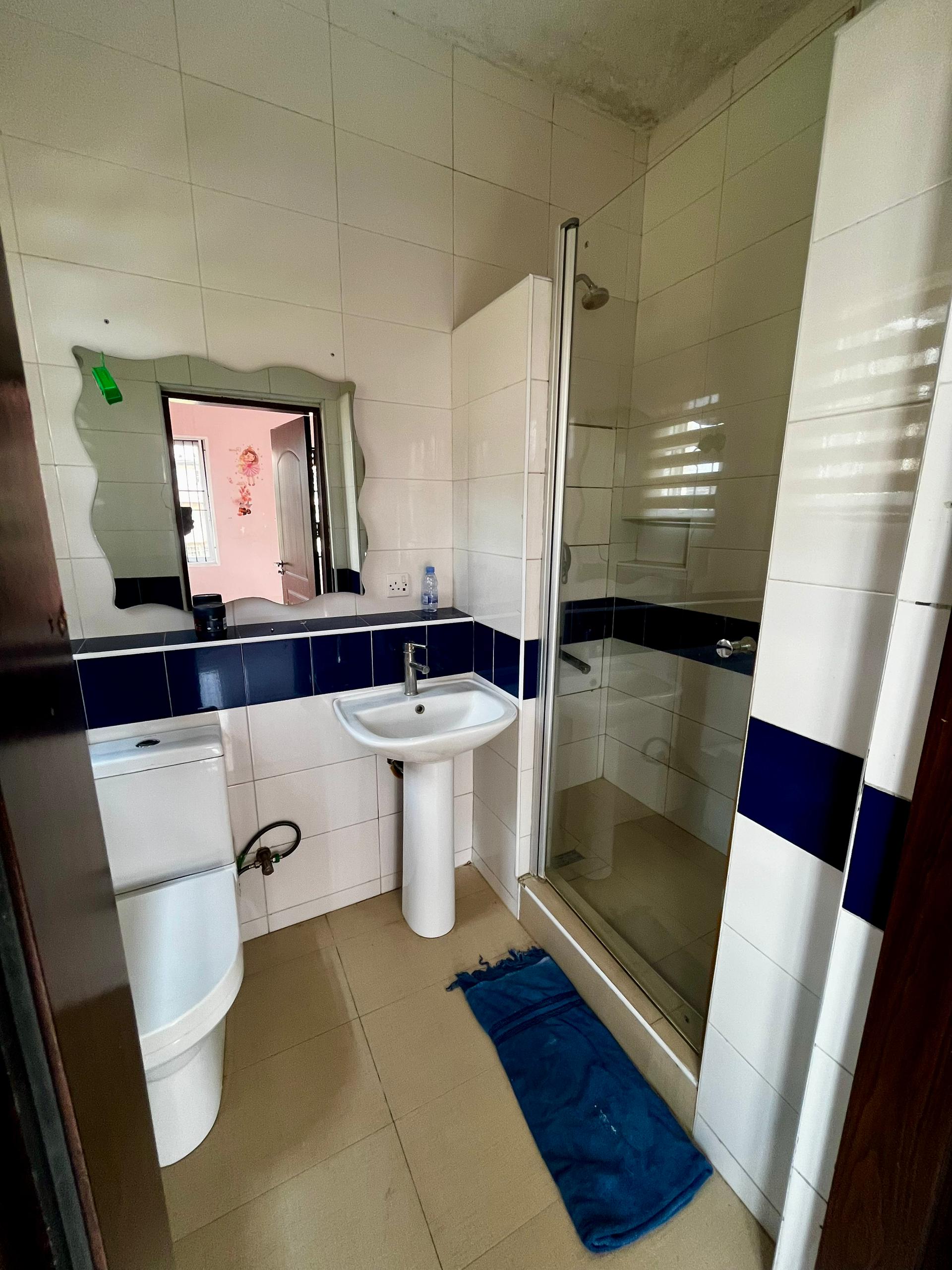 Modernity built 3-bedroom apartments to let