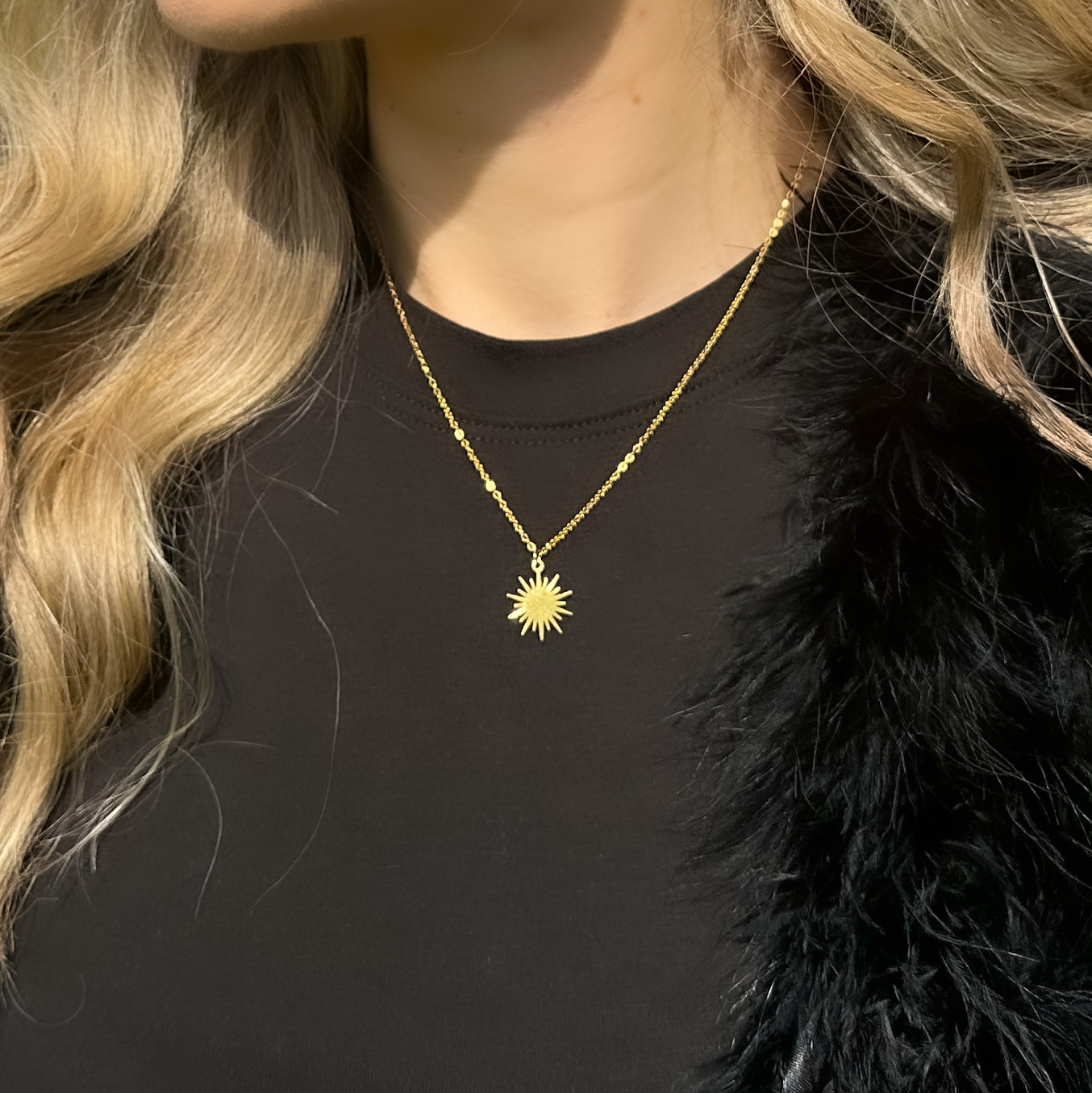 Solveig halskæde 18k guldbelagt