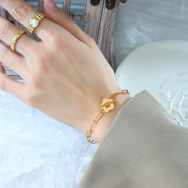 Blomster armbånd 18k guldbelagt