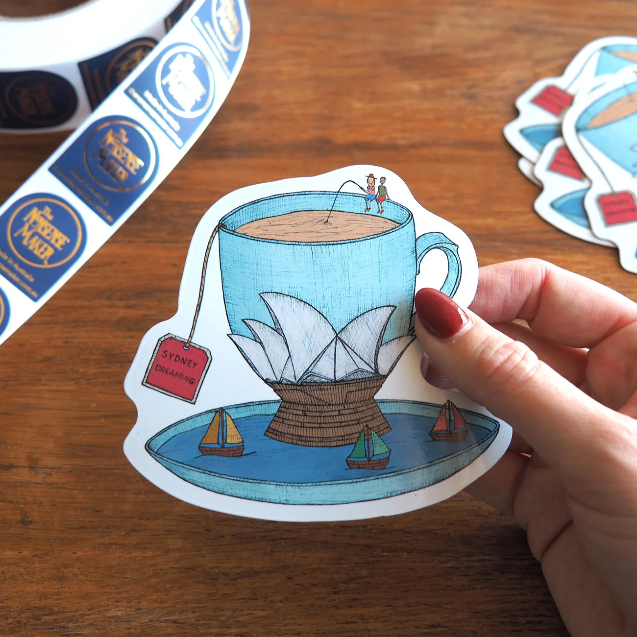 Sydney Teacup Magnet alternative view