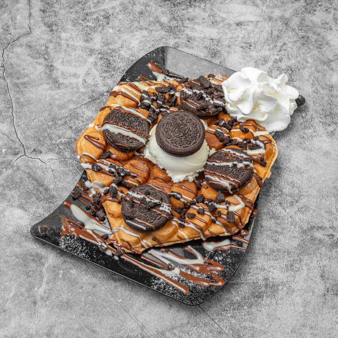 Crepe with ice cream