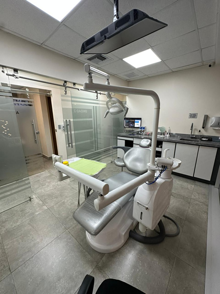 Compromiso con la salud dental familiar.