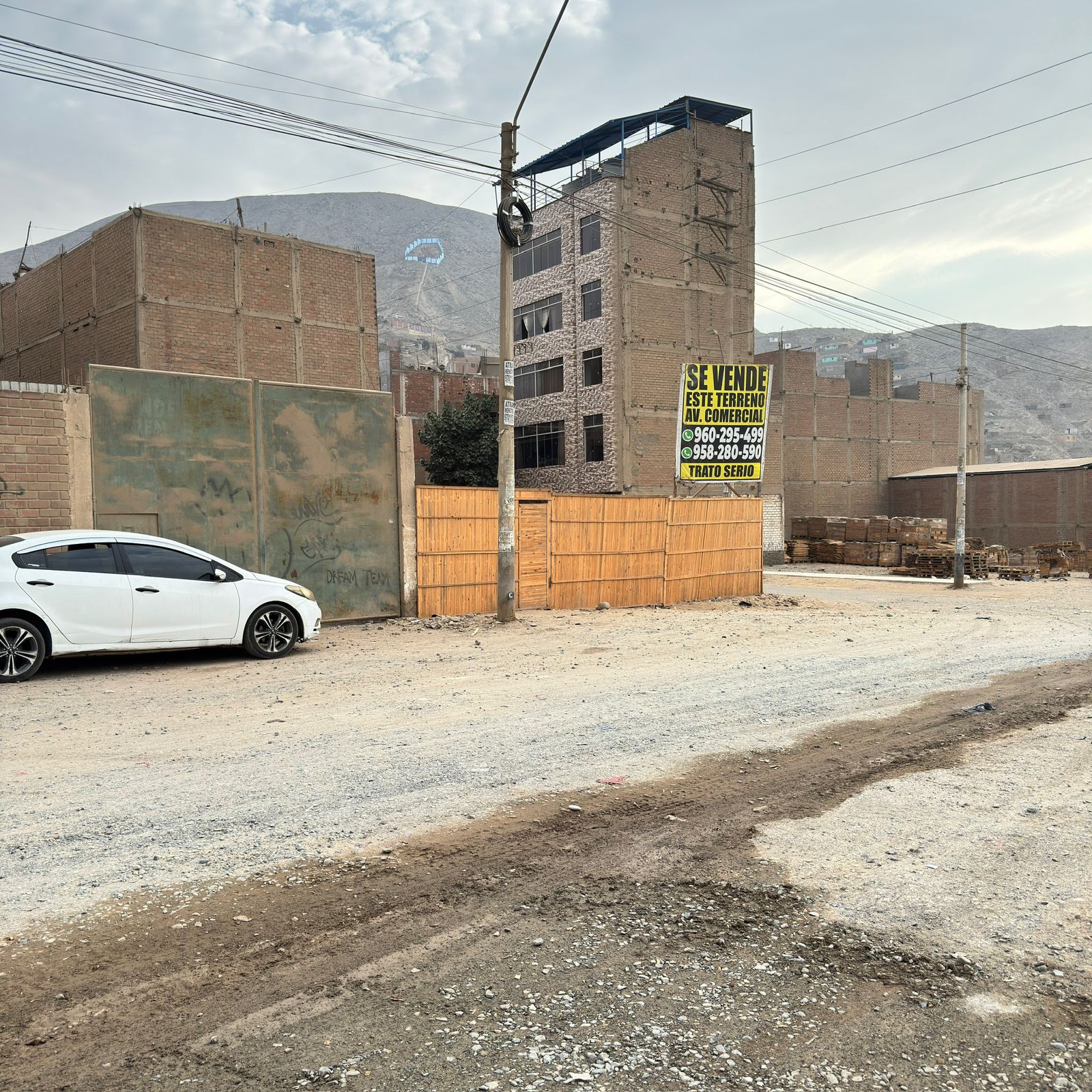 Terreno Pariachi tercera etapa av colectora esquina