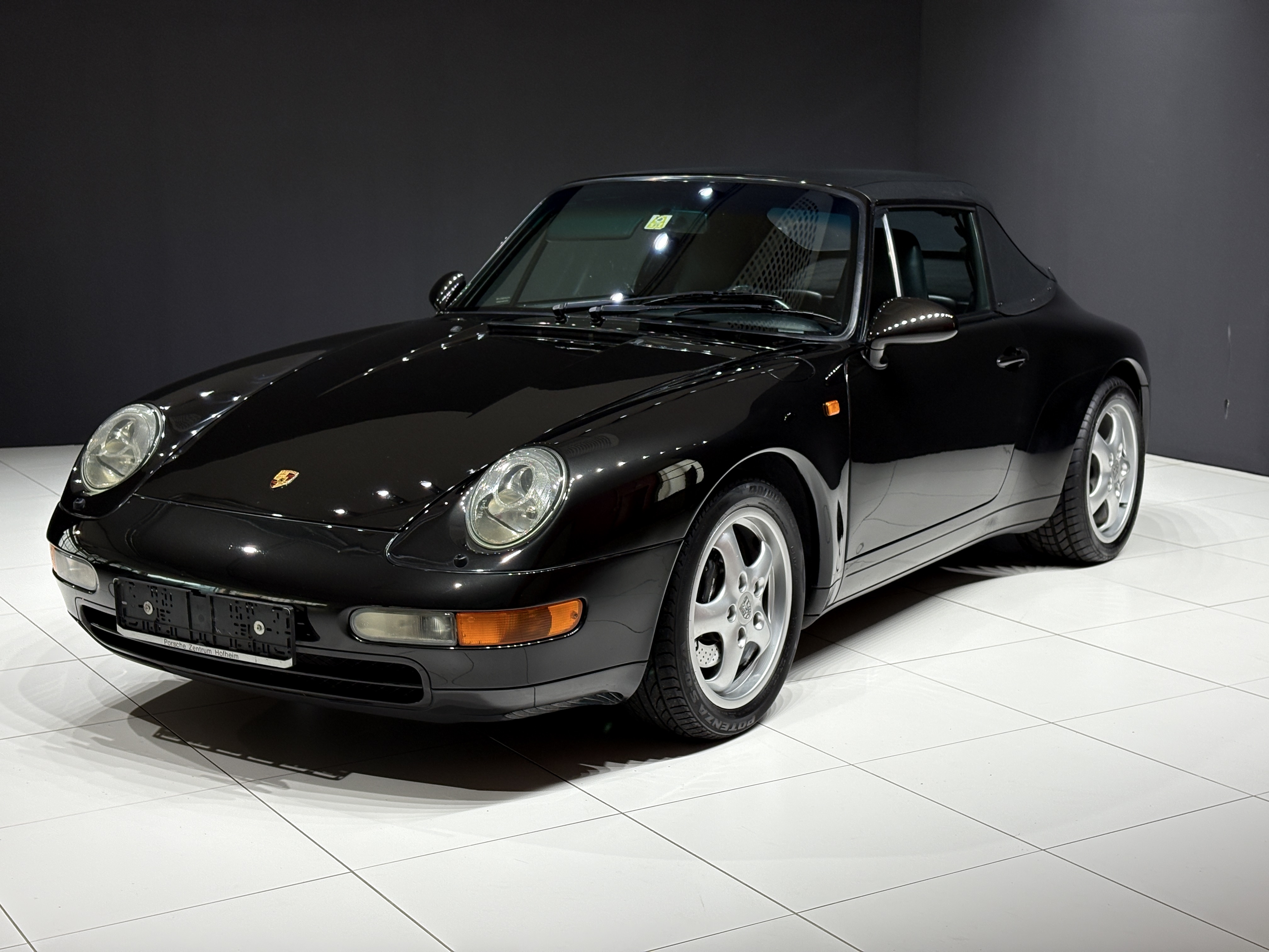 Porsche 993 Cabrio side view