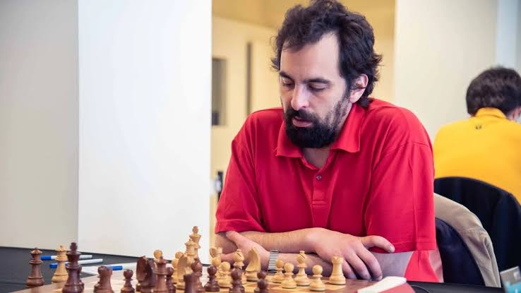 Manuel Cristóbal Neira