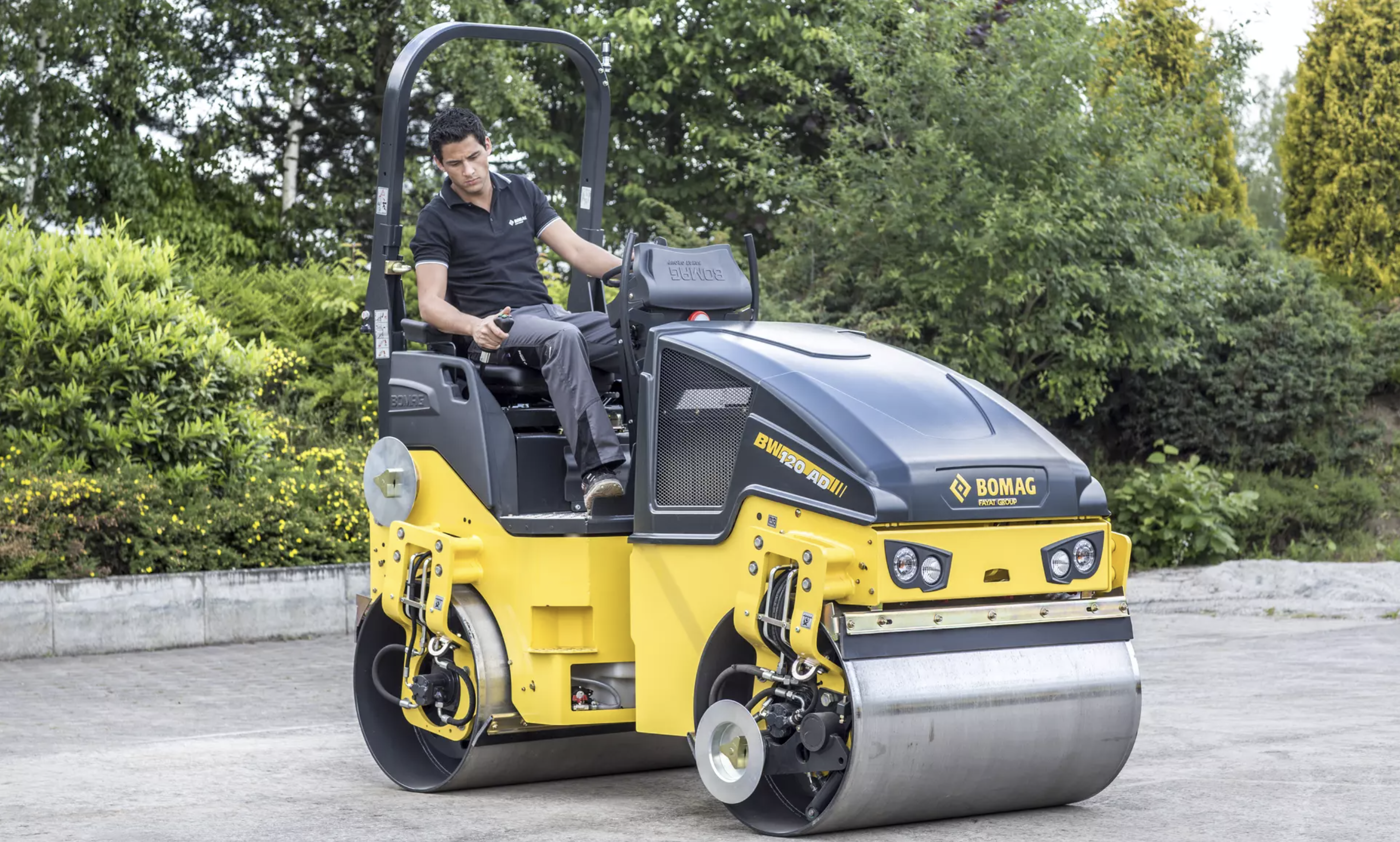 roller hire wolverhampton bomag bw120 drum