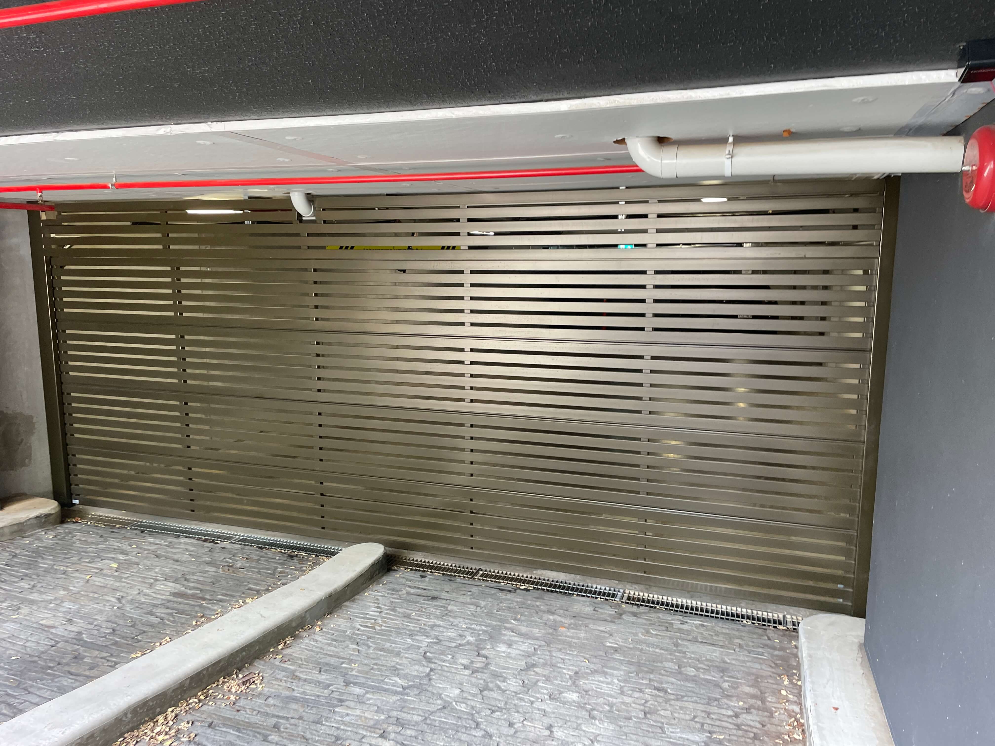 Bronze Horizontal Slat Bar Grille.